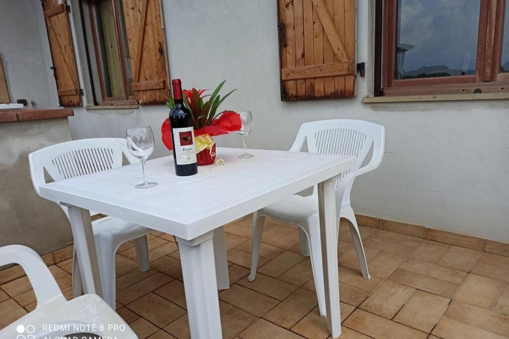 Casa Cao Appartamento "L'Ulivo" Nurachi Exteriér fotografie